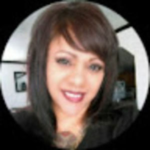 Meet your Posher, Daniella